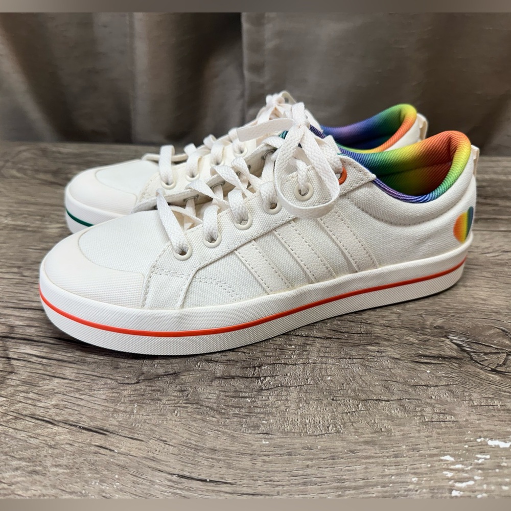 Adidas Men's Neo Bravada Canvas Skateboarding Sneaker Shoes Off White Size 6.5